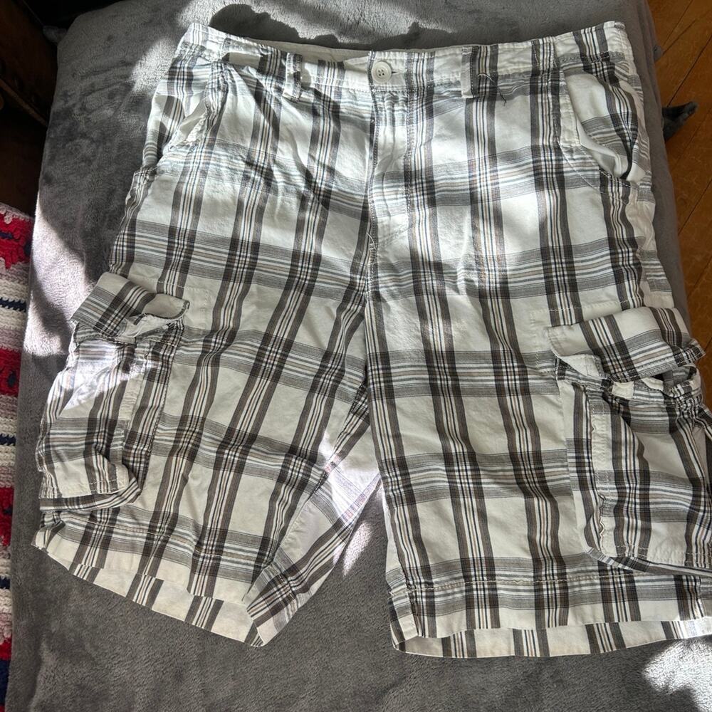 Urban pipeline shorts size 36